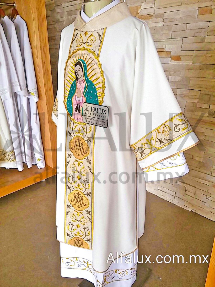 07 JHS MA Blanco Brocado BRONCE DALMATICA Medallon Virgen 341